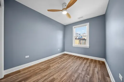 7535 South St. Lawrence Avenue Chicago IL 60619