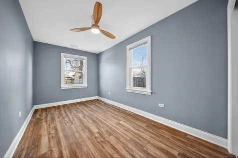 7535 South St. Lawrence Avenue Chicago IL 60619