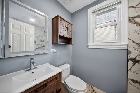 7535 South St. Lawrence Avenue Chicago IL 60619