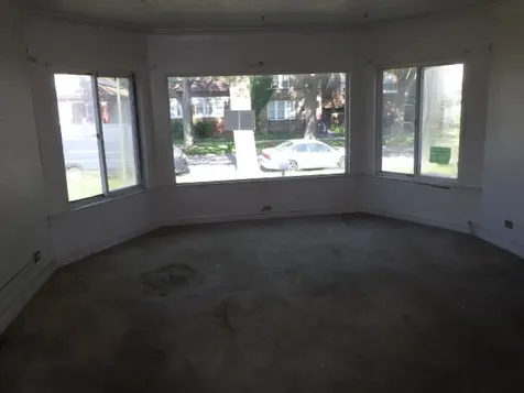 10227 South Peoria Street Chicago IL 60643