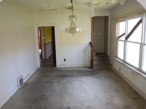 10227 South Peoria Street Chicago IL 60643