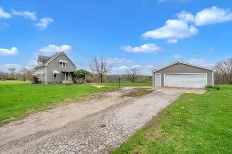 8850 Ridgewood Road Rock Island IL 61201