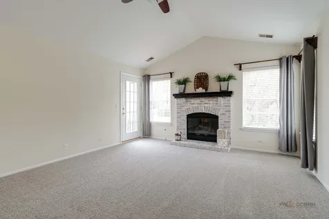 520 Palm Court Crystal Lake IL 60014