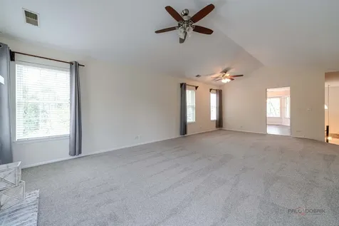 520 Palm Court Crystal Lake IL 60014