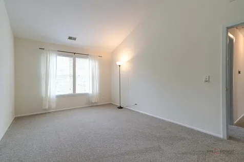 520 Palm Court Crystal Lake IL 60014