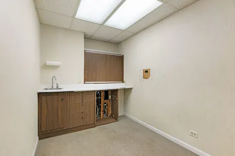 217 South 3rd Street Dekalb IL 60115