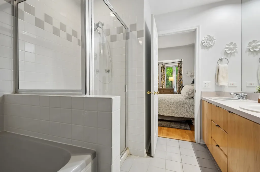 5317 South Drexel Avenue Chicago IL 60615