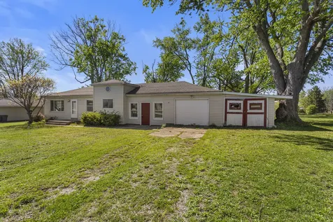 4931 East Glenwood Drive Decatur IL 62521