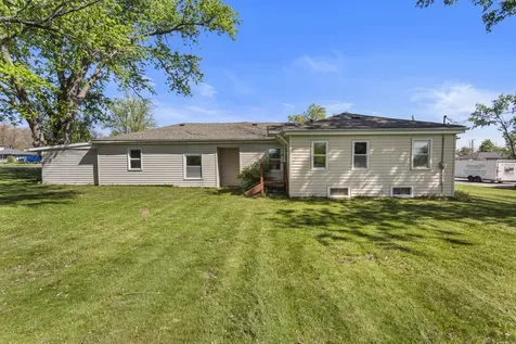 4931 East Glenwood Drive Decatur IL 62521