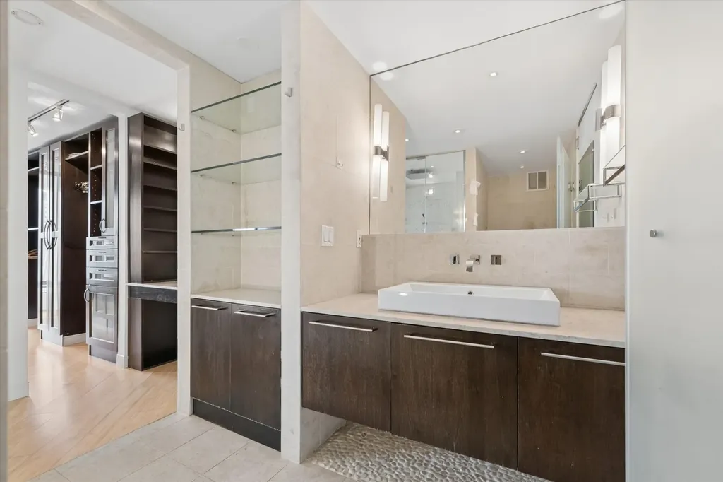 505 North Lake Shore Drive Chicago IL 60611