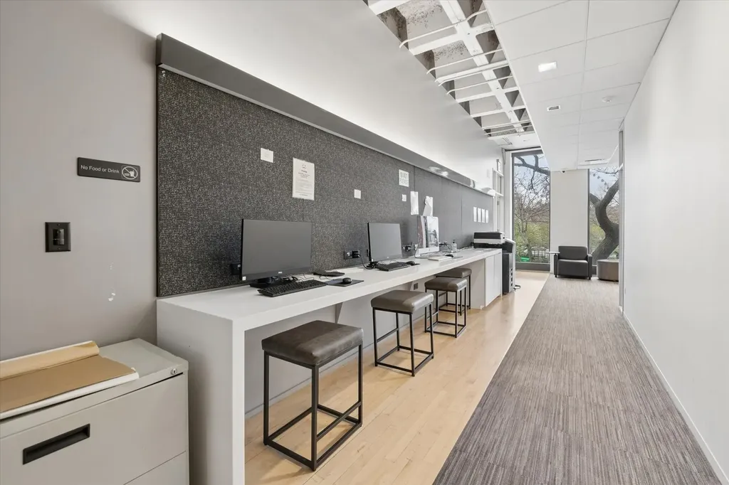 505 North Lake Shore Drive Chicago IL 60611