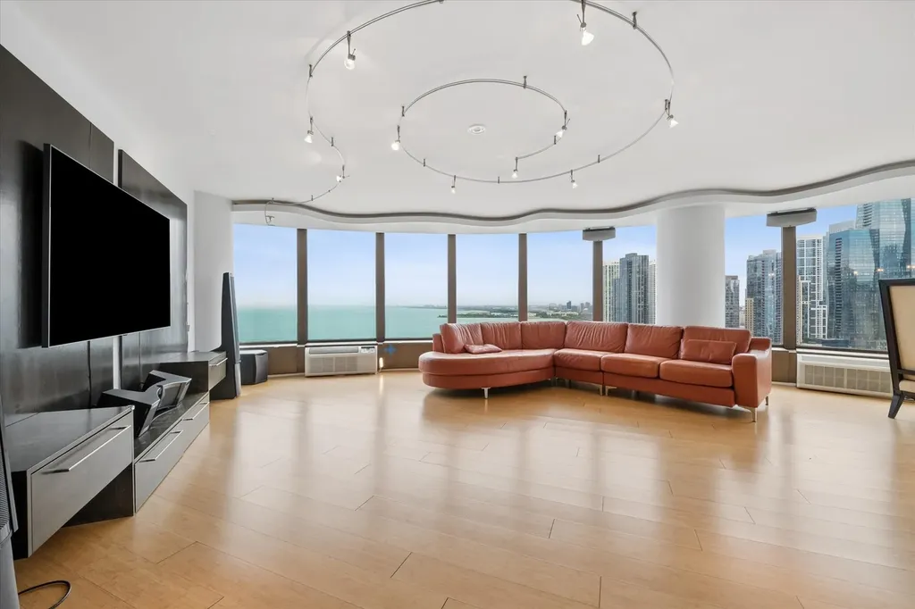 505 North Lake Shore Drive Chicago IL 60611