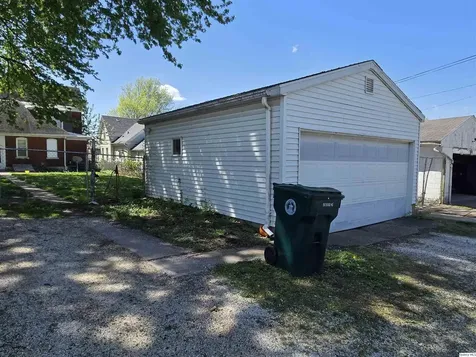 1019 Madison Street Quincy IL 62301