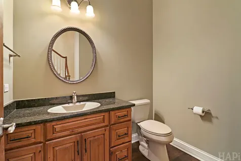 8806 Whispering Pines Trail Woodstock IL 60098