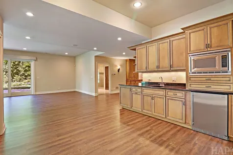 8806 Whispering Pines Trail Woodstock IL 60098