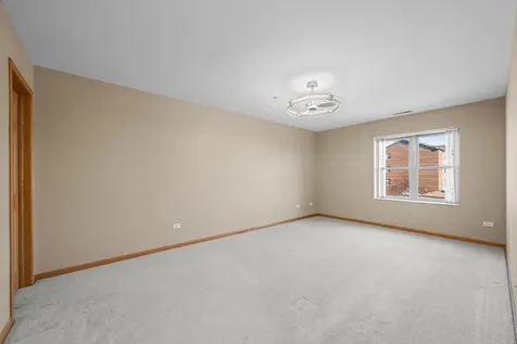 100 North Bokelman Street Roselle IL 60172