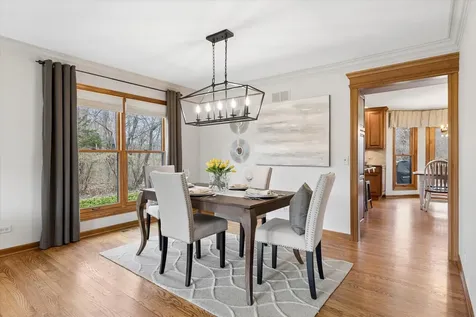 29W306 Oak Lane West Chicago IL 60185