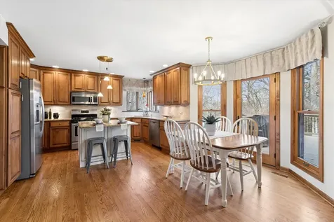 29W306 Oak Lane West Chicago IL 60185