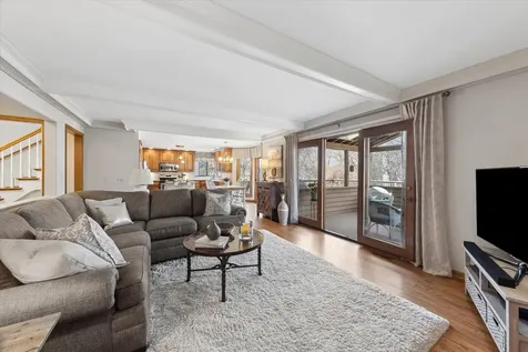 29W306 Oak Lane West Chicago IL 60185