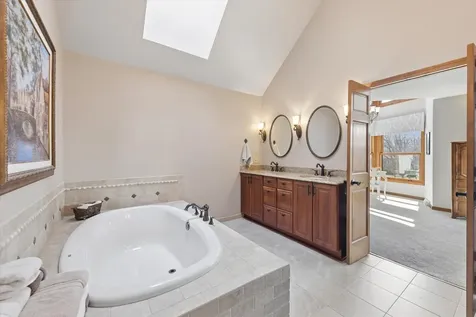29W306 Oak Lane West Chicago IL 60185