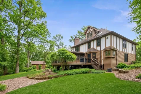 29W306 Oak Lane West Chicago IL 60185