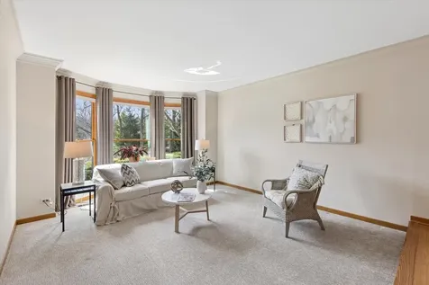 29W306 Oak Lane West Chicago IL 60185