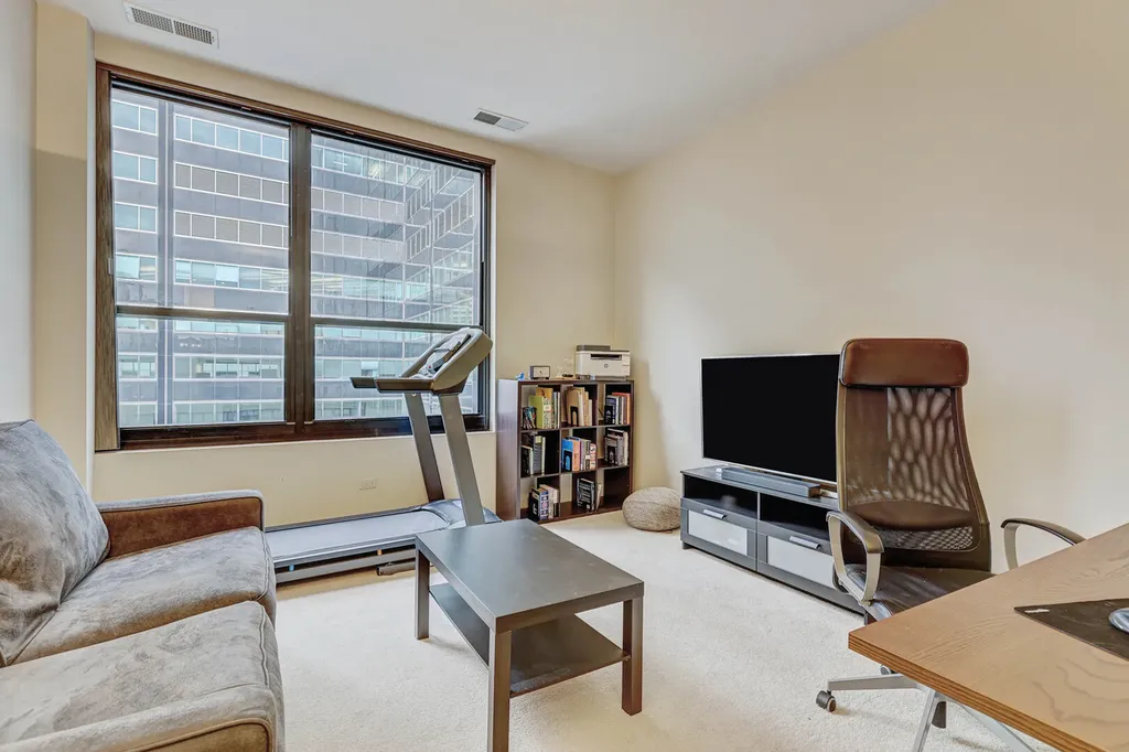 130 South Canal Street Chicago IL 60606