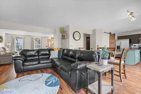 123 Eisenhower Drive Oswego IL 60543