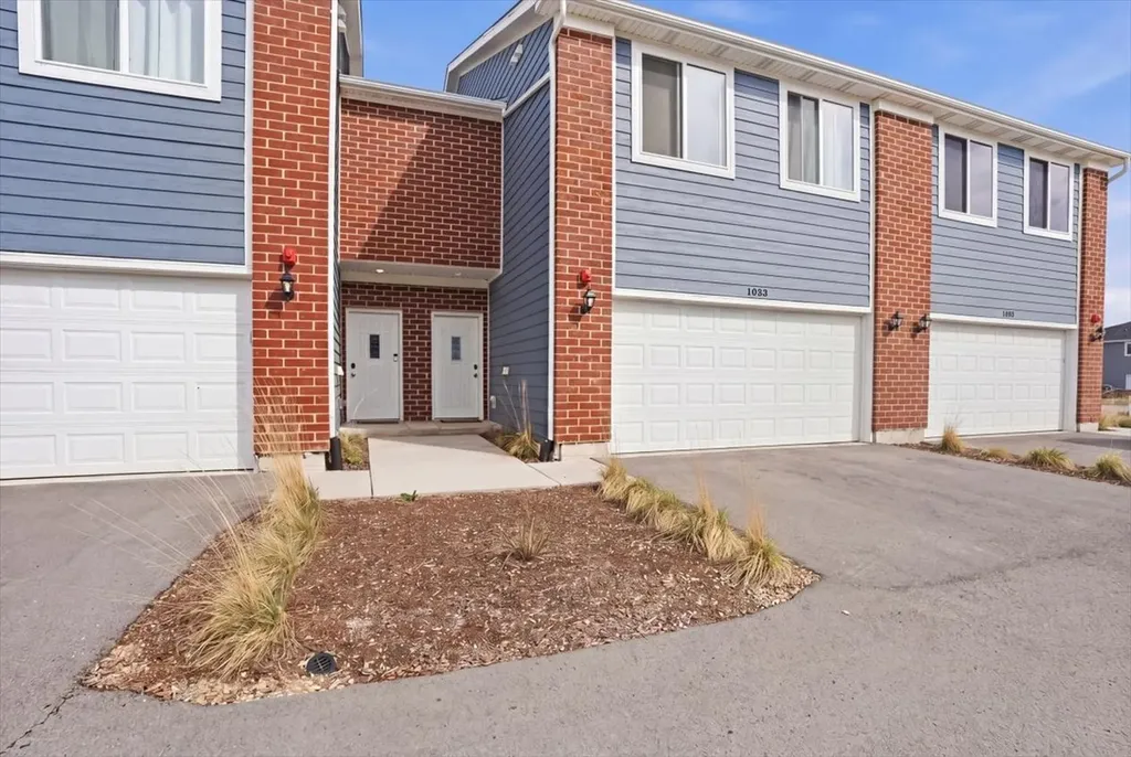 1033 Gillespie Lane Yorkville IL 60560