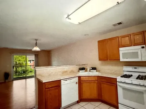 1002 Kensington Drive Northbrook IL 60062