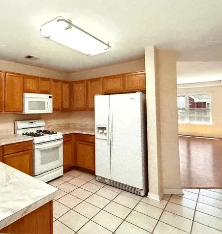 1002 Kensington Drive Northbrook IL 60062