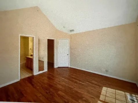 1002 Kensington Drive Northbrook IL 60062