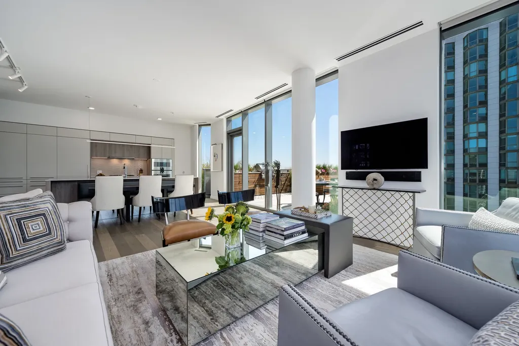 211 North Harbor Drive Chicago IL 60601