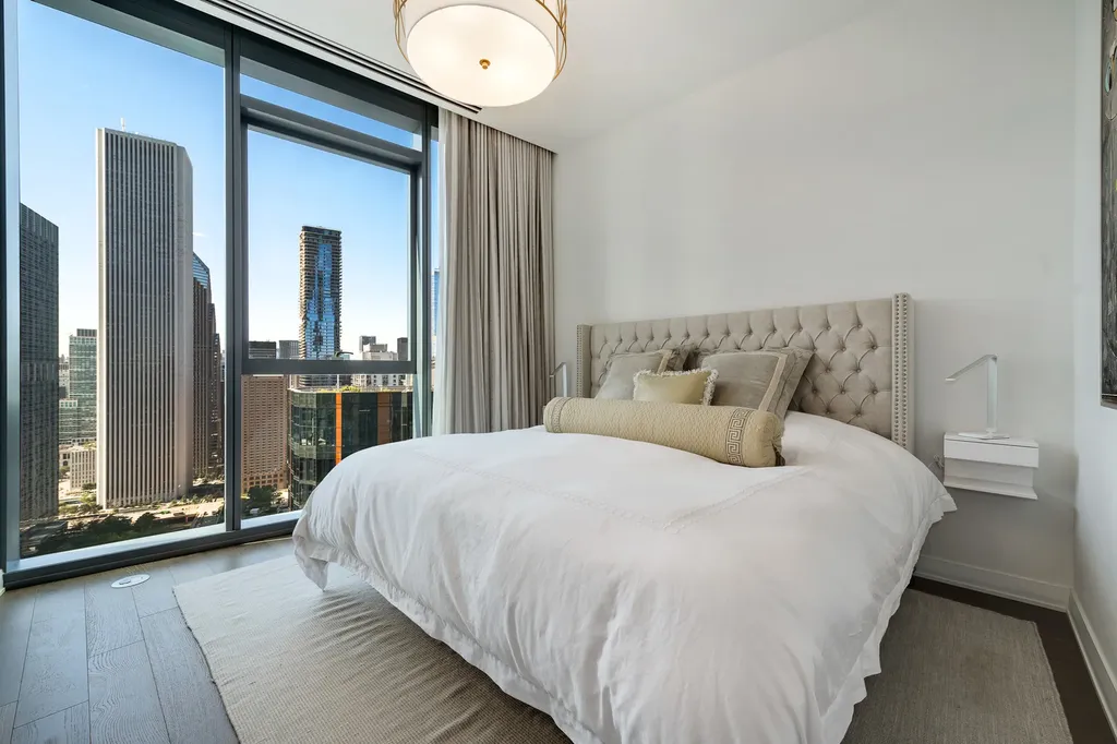 211 North Harbor Drive Chicago IL 60601