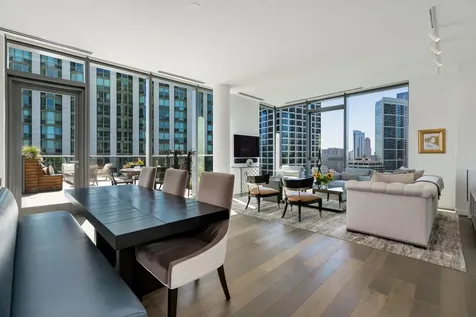 211 North Harbor Drive Chicago IL 60601