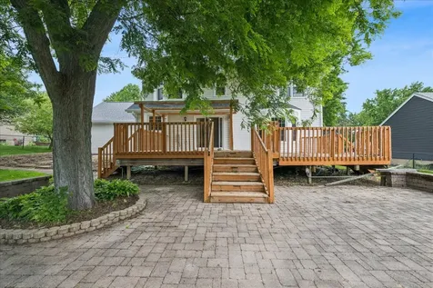 1335 Gaslight Drive Algonquin IL 60102