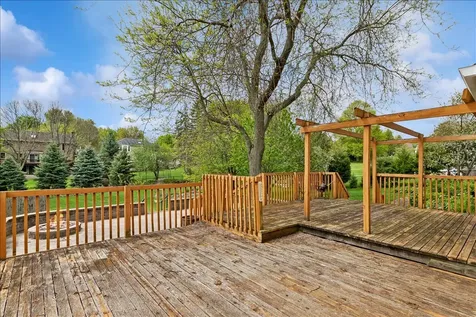 1335 Gaslight Drive Algonquin IL 60102