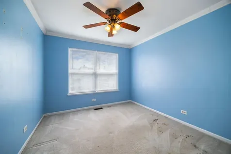 2067 Peach Tree Lane Algonquin IL 60102