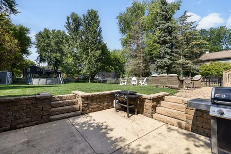1055 Cardinal Court Batavia IL 60510