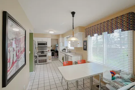 3 Chestnut Terrace Buffalo Grove IL 60089