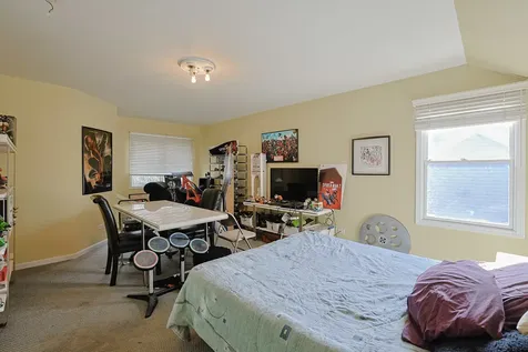 3 Chestnut Terrace Buffalo Grove IL 60089