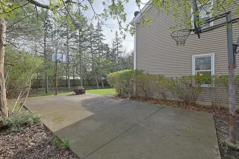 3 Chestnut Terrace Buffalo Grove IL 60089
