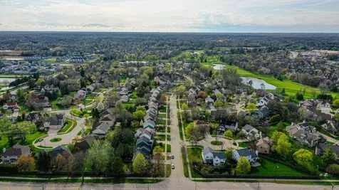 3 Chestnut Terrace Buffalo Grove IL 60089