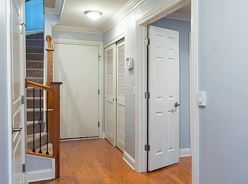 955 West 37th Street Chicago IL 60609