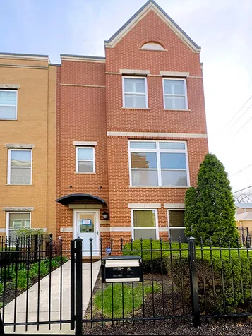 955 West 37th Street Chicago IL 60609