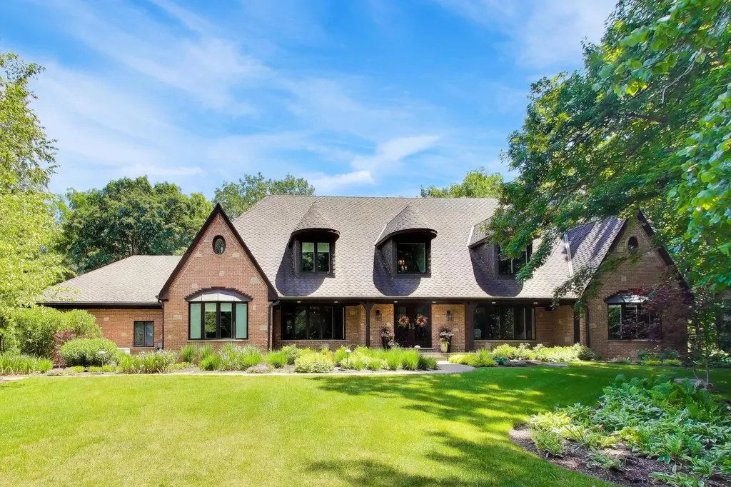 25291 North Saint Marys Road Libertyville IL 60048