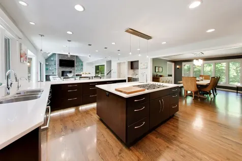 25291 North Saint Marys Road Libertyville IL 60048
