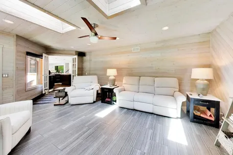 25291 North Saint Marys Road Libertyville IL 60048