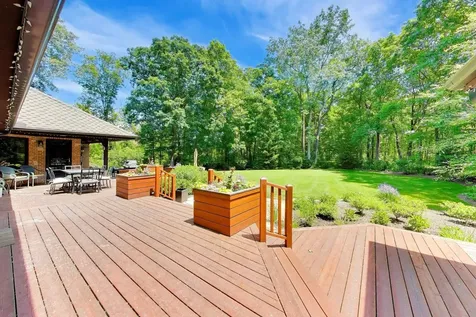 25291 North Saint Marys Road Libertyville IL 60048