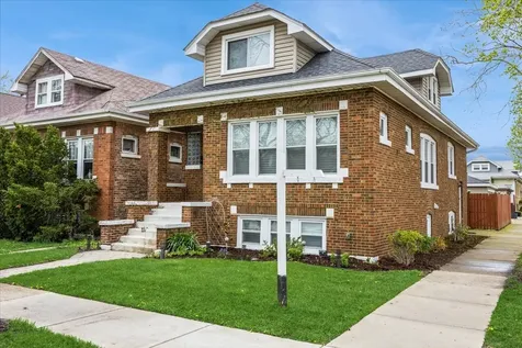 3647 Euclid Avenue Berwyn IL 60402